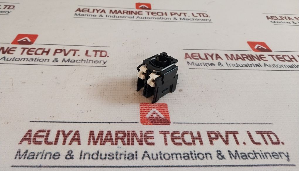 Square D 9001-dfsn Lamp Holder 250V 2W