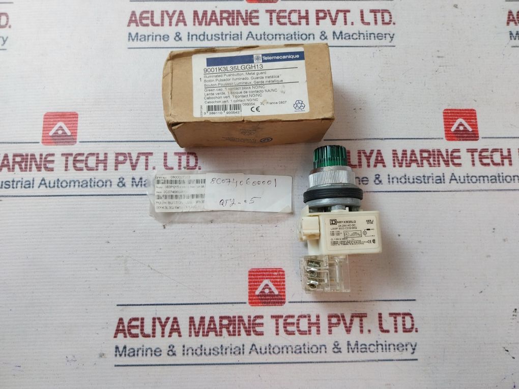 Square D 9001K3L35Lggh13 Illuminated Pushbutton 600Ac
