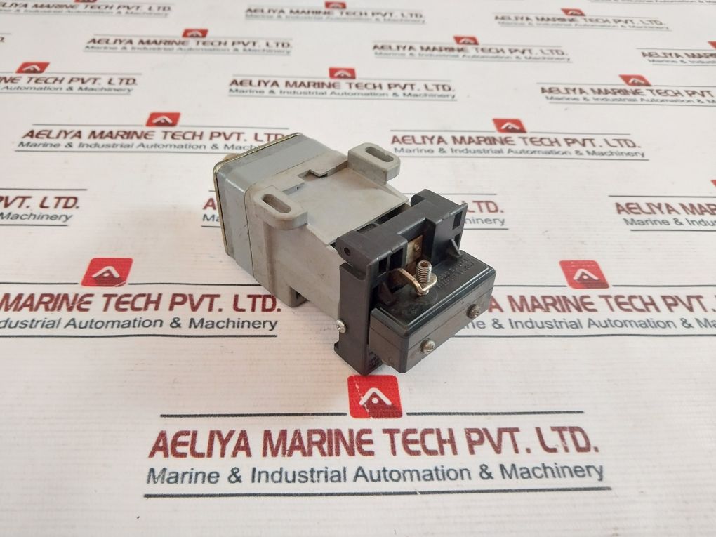 Square D 9012 Micro Pressure Switch 3-150 Psig 475 Psig