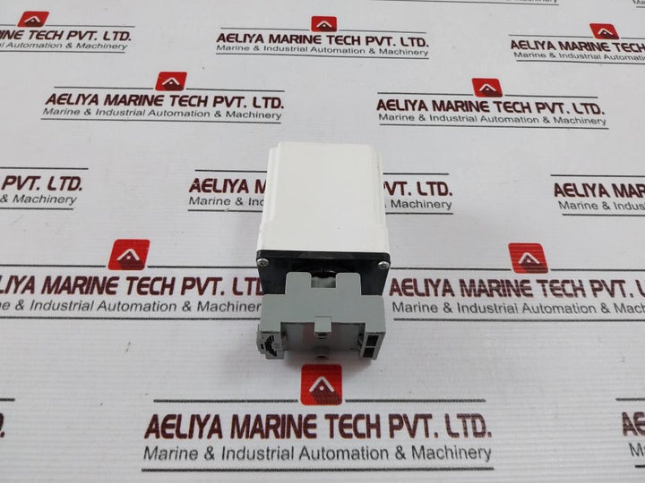 Square D 9050 Jck13V20 Electrical Timing Relay With Base Ser F 50-60Hz