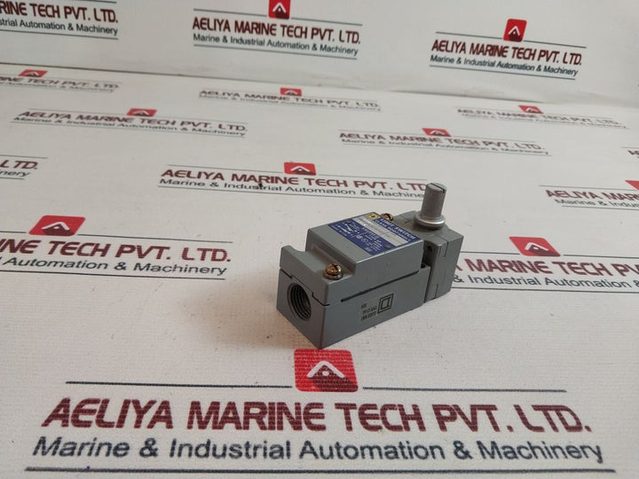 Square D C54B2 Limit Switch