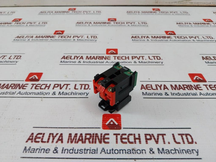 Square D Da11 Contact Block 220/380/500V~8/6/4A