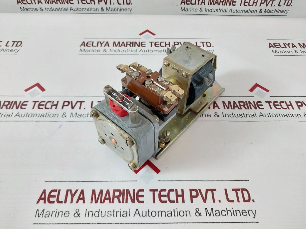 Square D Class 9050 Pneumatic Timing Relay Eq-1996