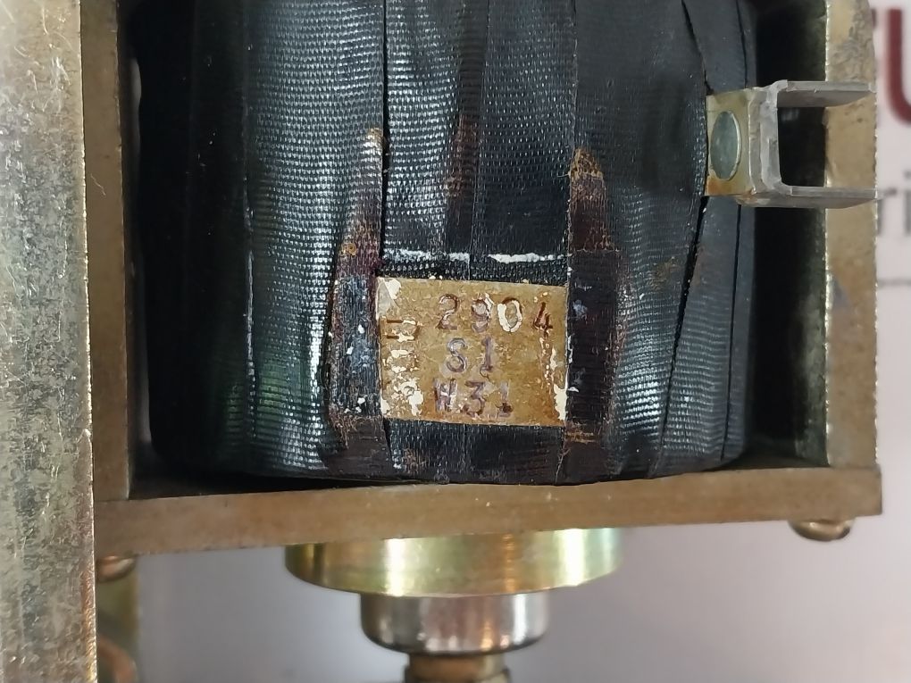 Square D Class 9050 Pneumatic Timing Relay Eq-1996