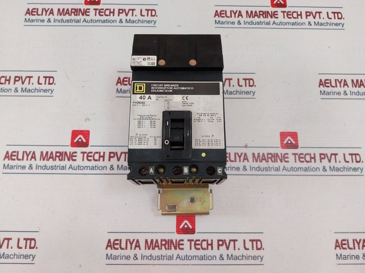 Square D Fh36040 Circuit Breaker 600 V~