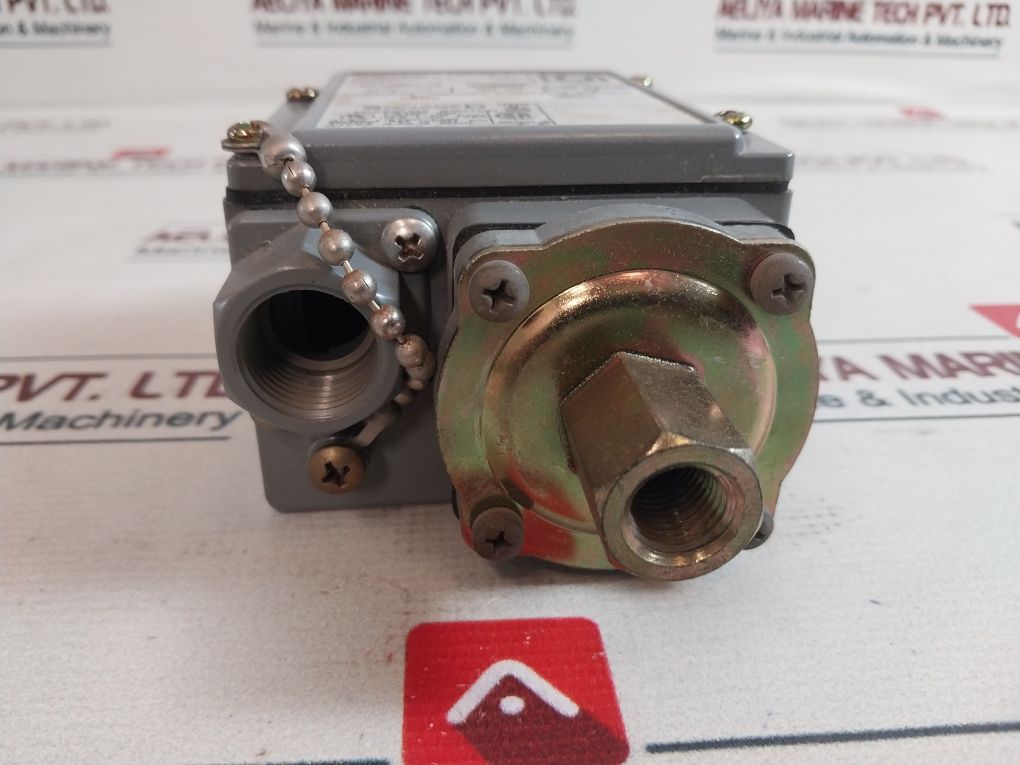 Square D Ggw-4 Differential Pressure Switch