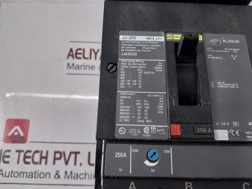 Square D Jja36250 Circuit Breaker Jj 250 3 Pole