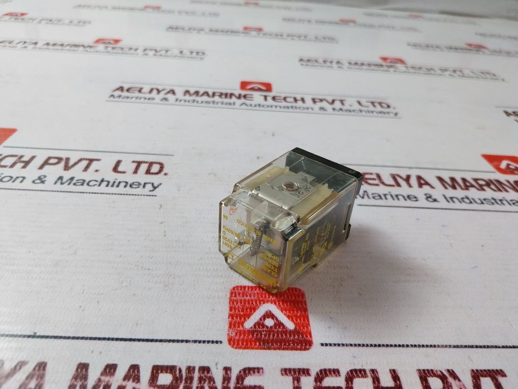 Square D Kp12V20 Relay Only With Socket Nr51-52