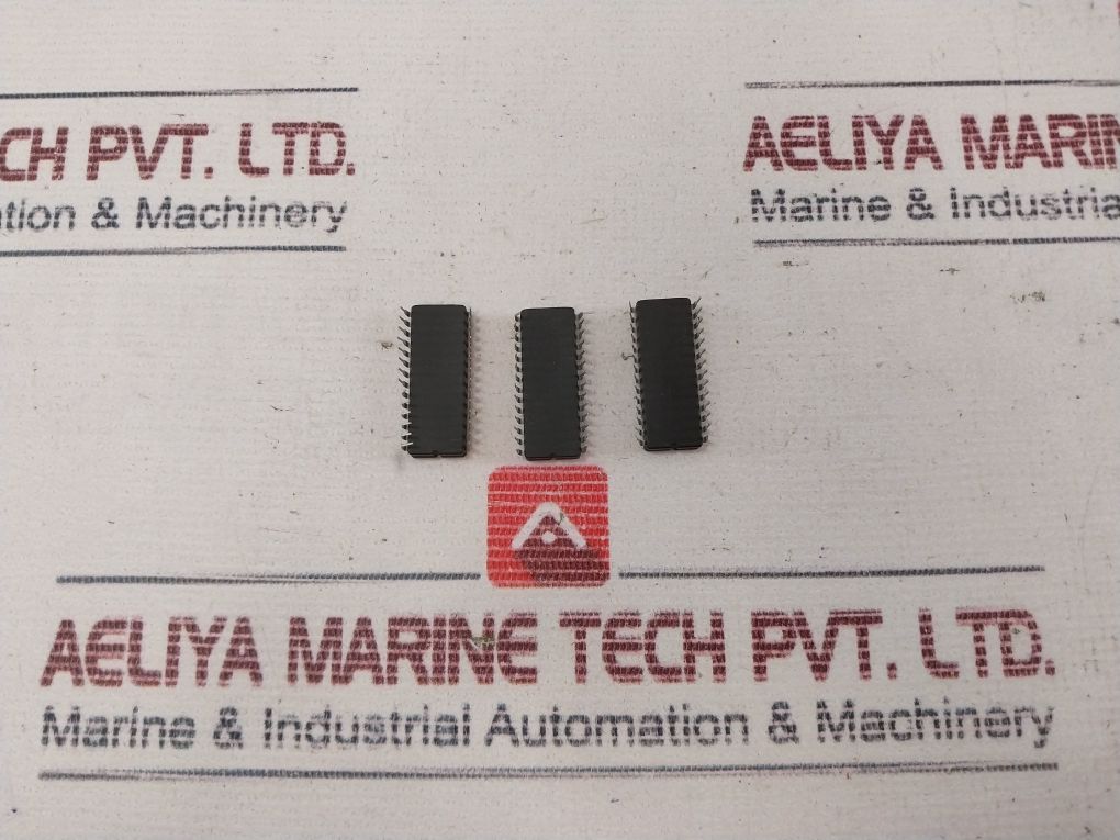 St Microelectronics M27C256B Integrated Circuits