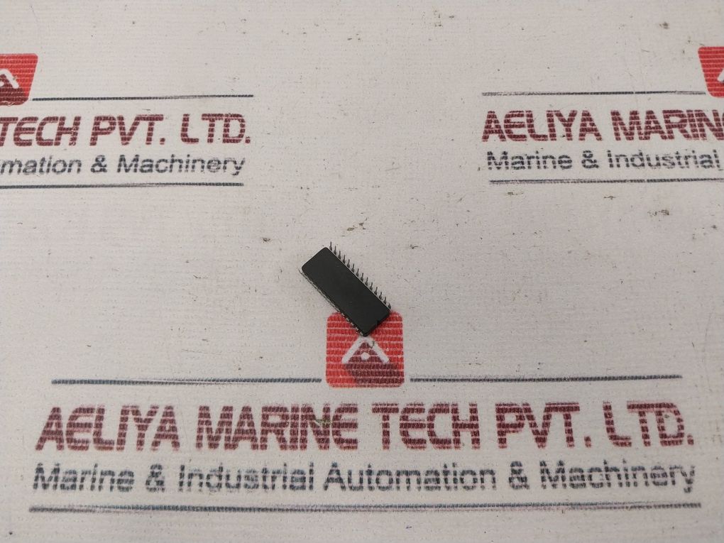 St Microelectronics M27C256B Integrated Circuits