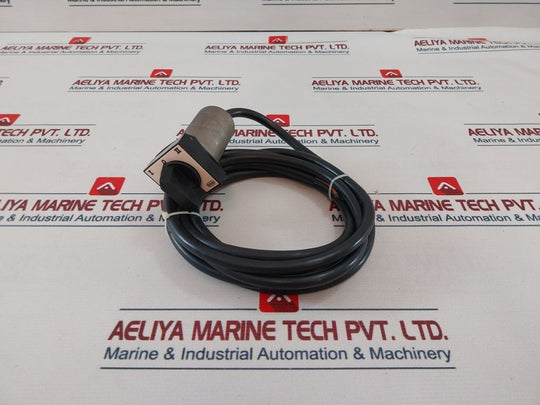 Stahl 8004
