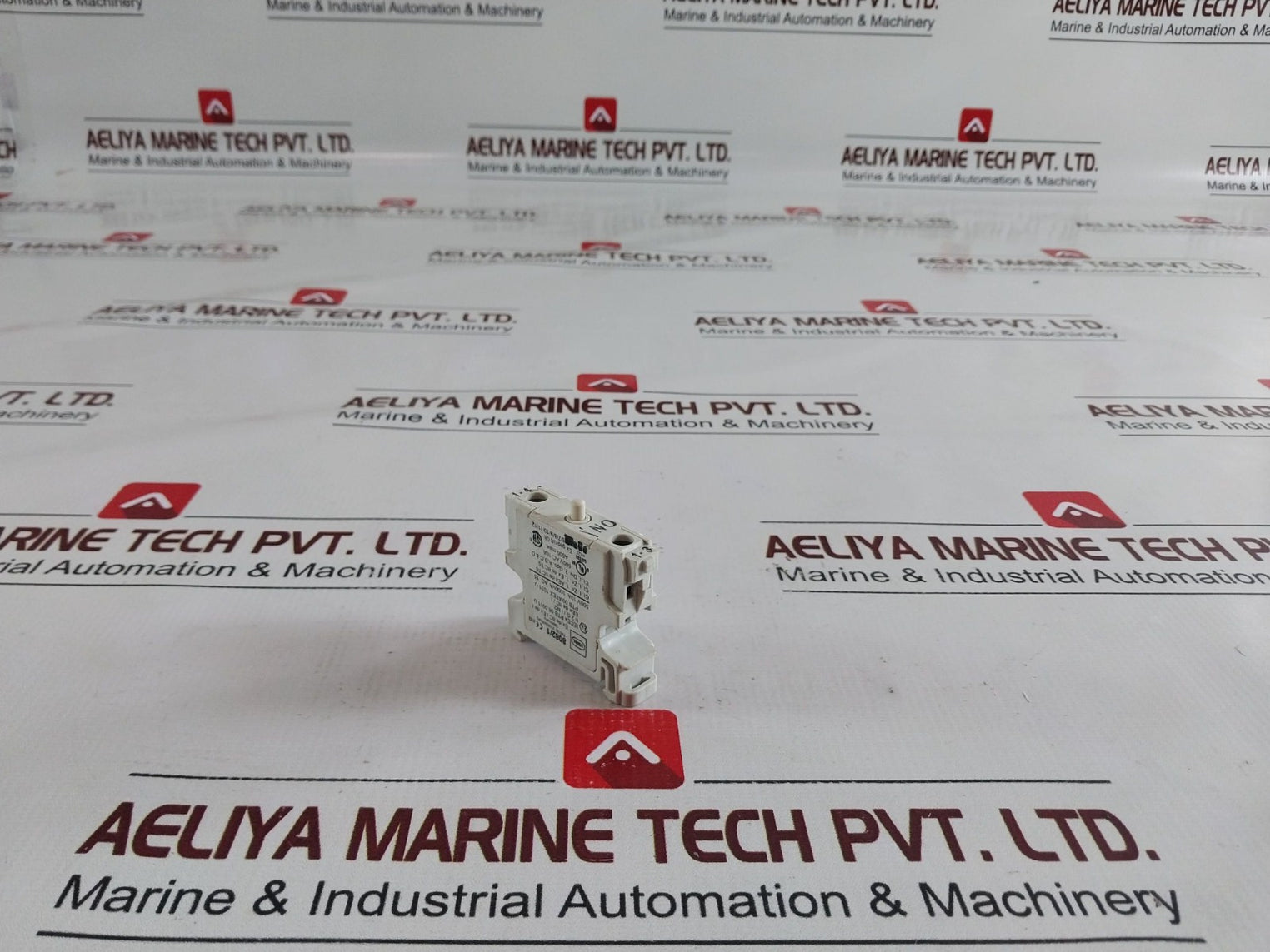 Stahl 8082/1 Contact 600V Ac/10A