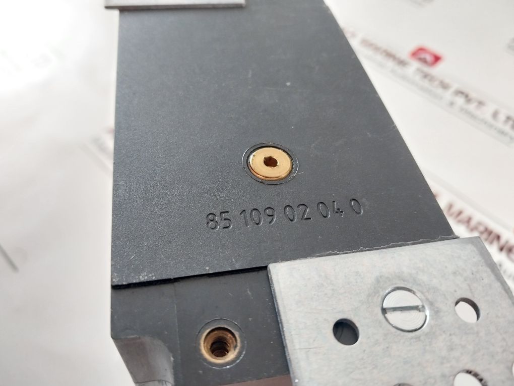 Stahl 8510/122-03-131-060 Contactor