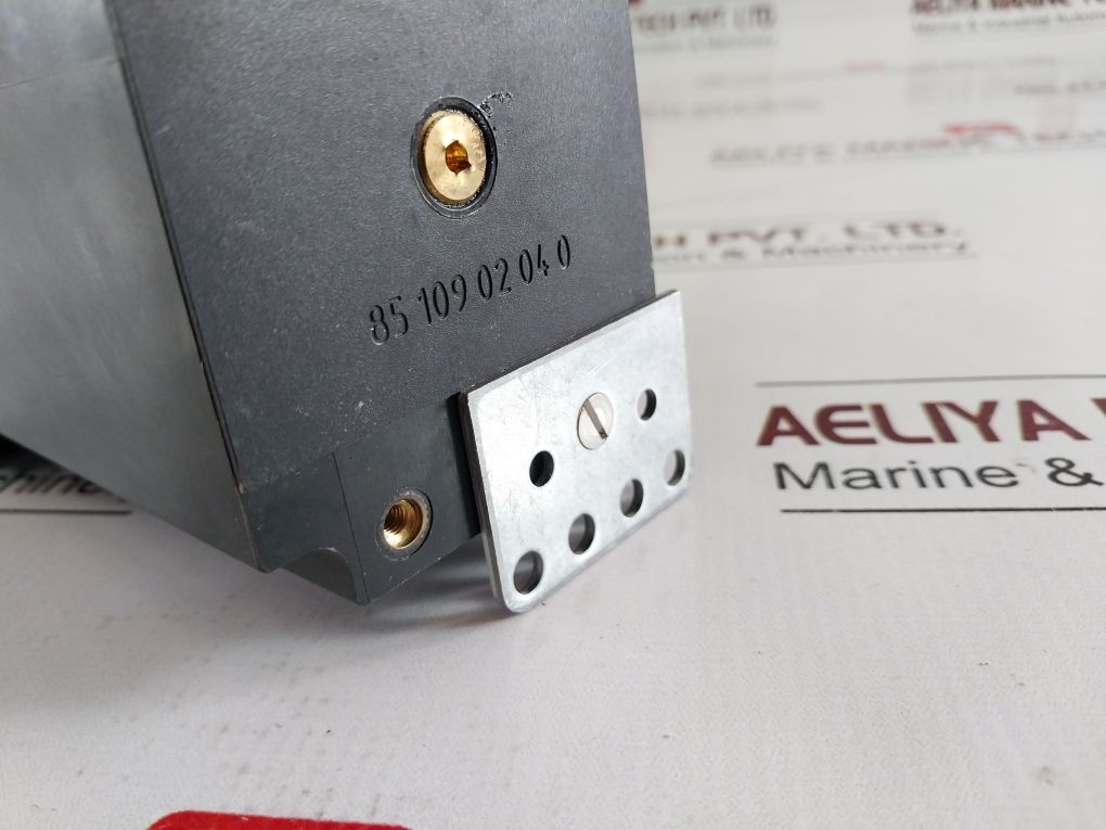 Stahl 8510/122-05-235-070 Contactor 