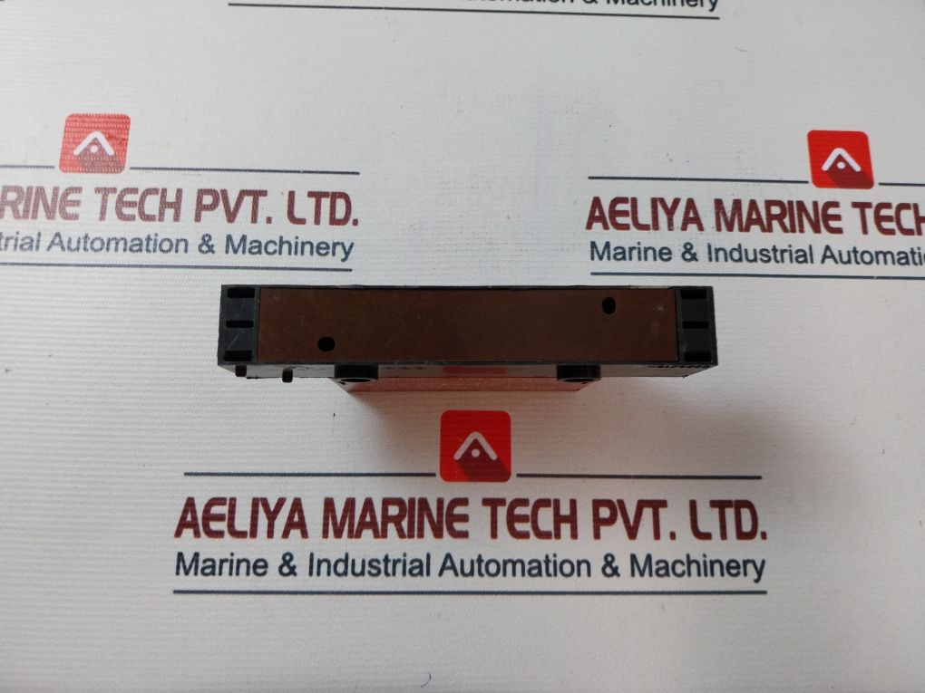 Stahl 9230/0111-220 Relay Repeater