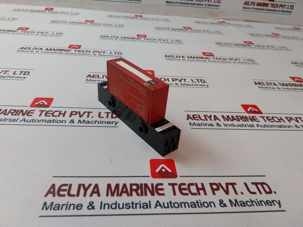 Stahl 9230/0111-220 Relay Repeater