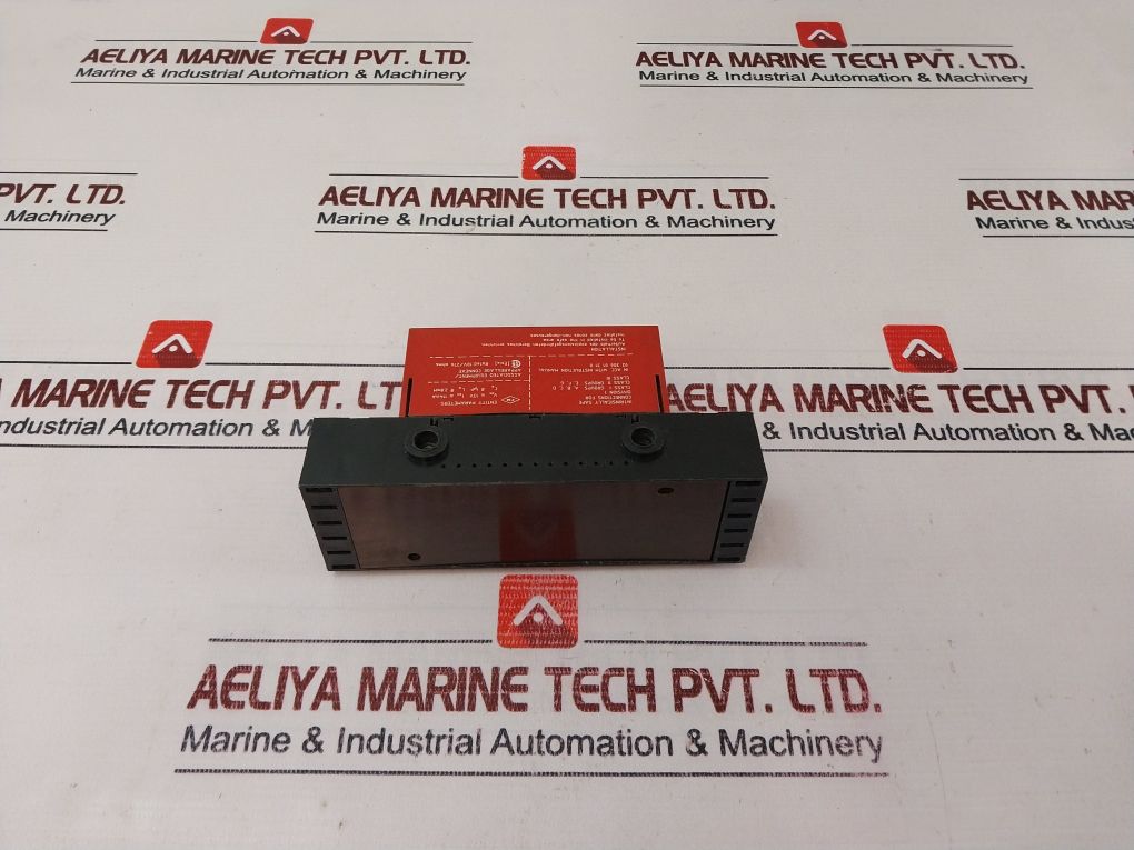 Stahl 9231/0211-220 Relay Repeater 48-62Hz 8929/20-231