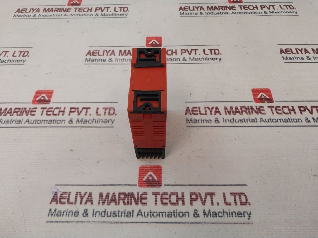 Stahl 9251/02-60 Relay Repeater 230V~