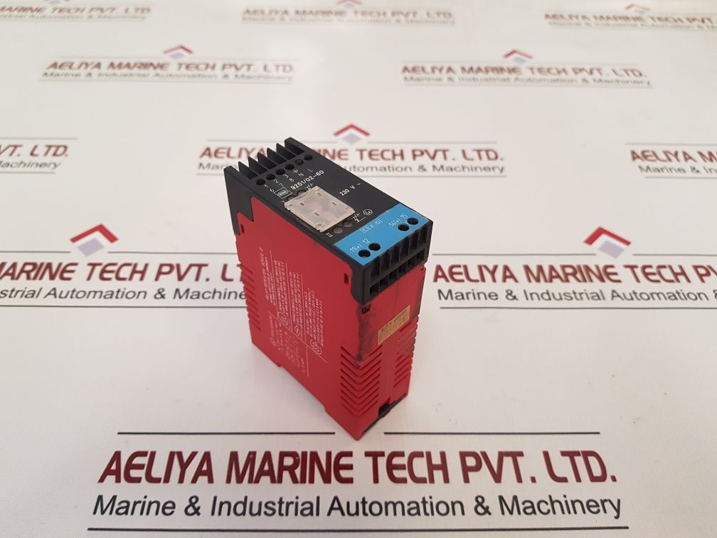 Stahl 9251/02-60 Relay Repeater Amplifier 230V Ac