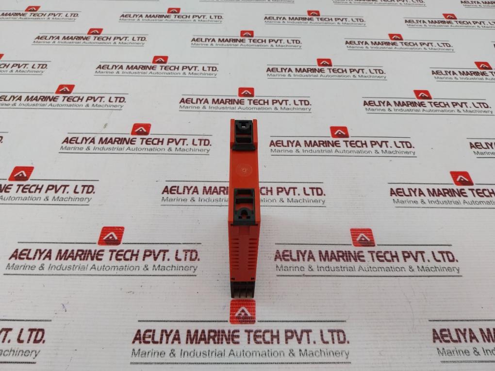 Stahl 9350/10-11-10 Switching Repeater 24Vdc