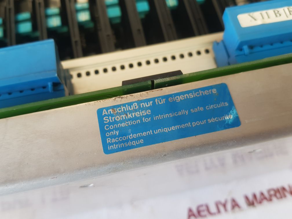 Stahl 9864/0500-12-01 used Ics 1000