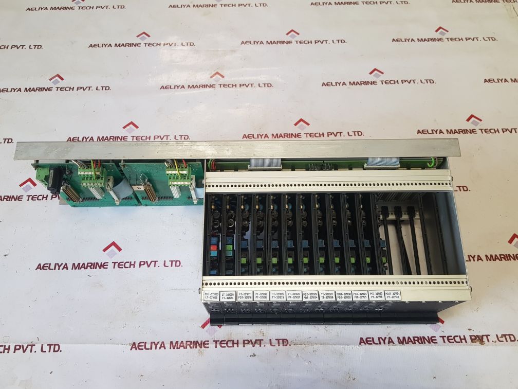 Stahl 9864/0500-12-01 used Ics 1000