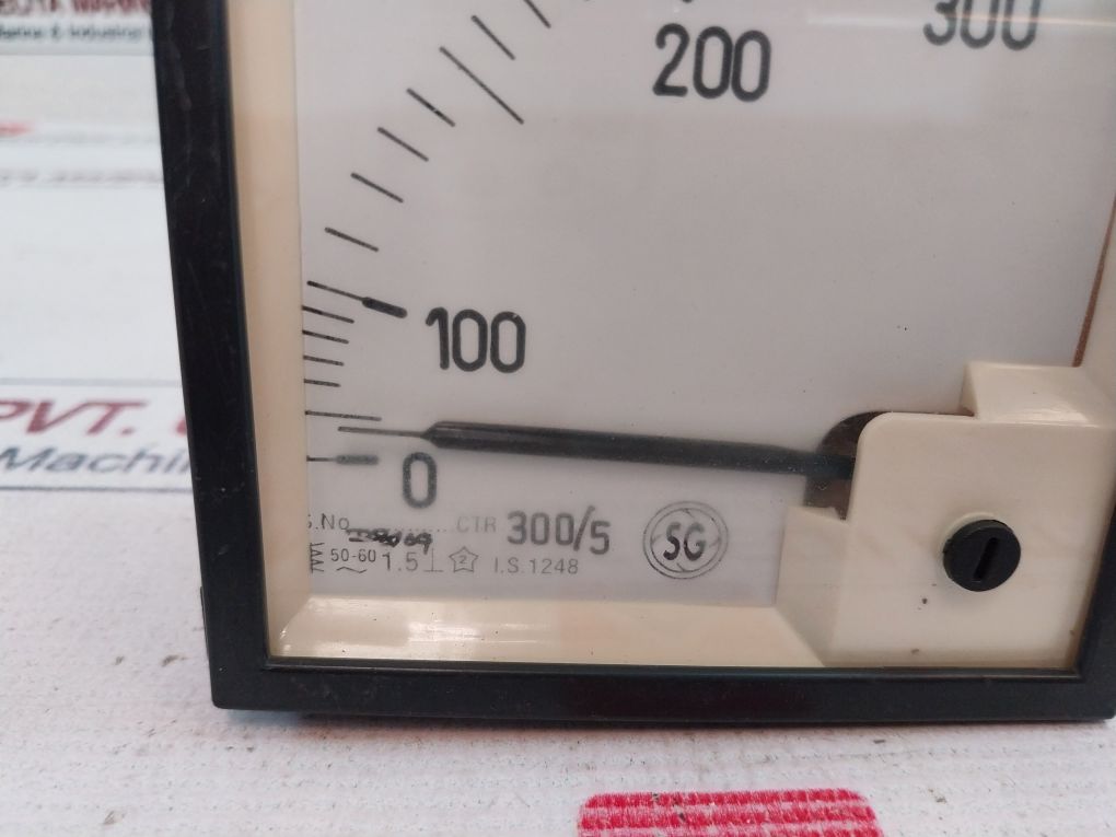 Standard Gold 0-300A Ammeter