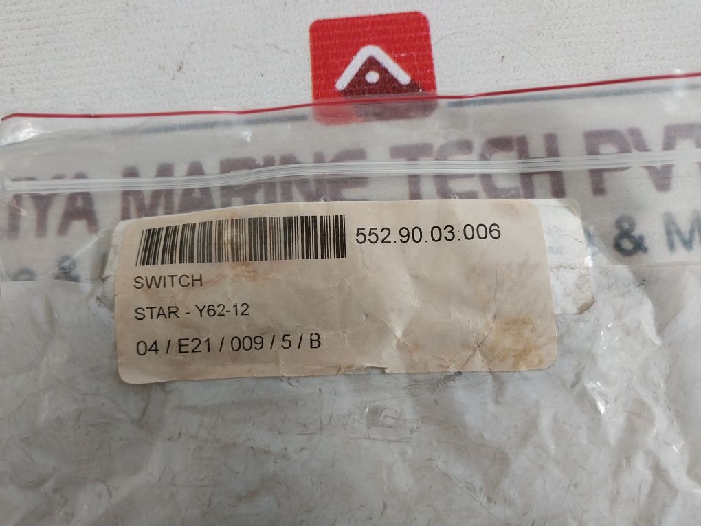 Star 271-97-288 Switch Y62-12 15A 250 Vac