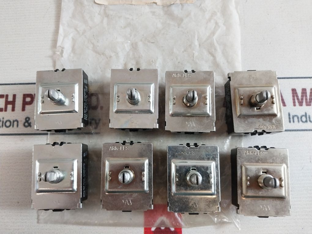 Star 271-97-288 Switch Y62-12 15A 250 Vac