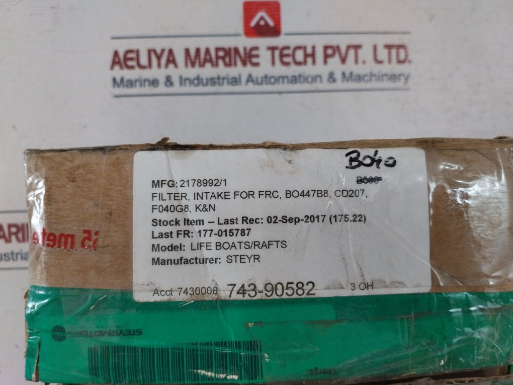 Steyr Z002100-3 Air Filter Dm101 + Hose Clamp