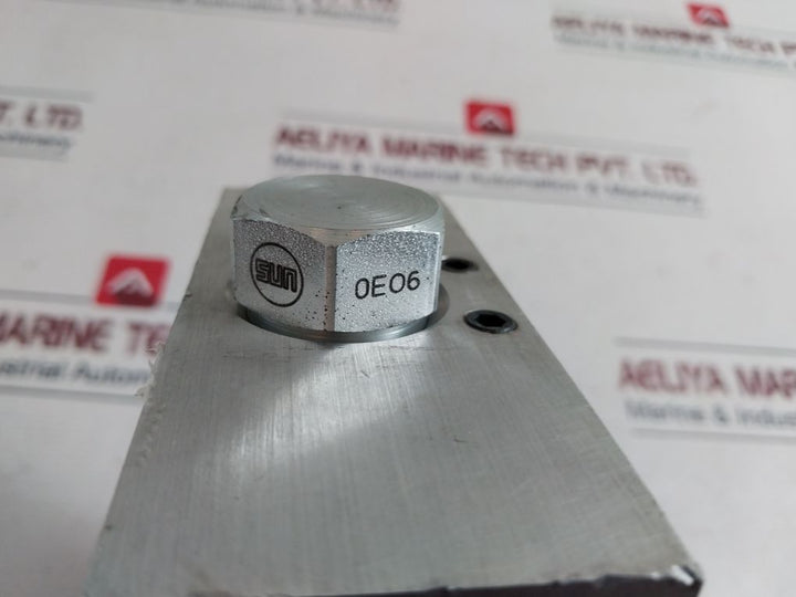 Sun Hydraulics 0E16-2 Upper Clamp