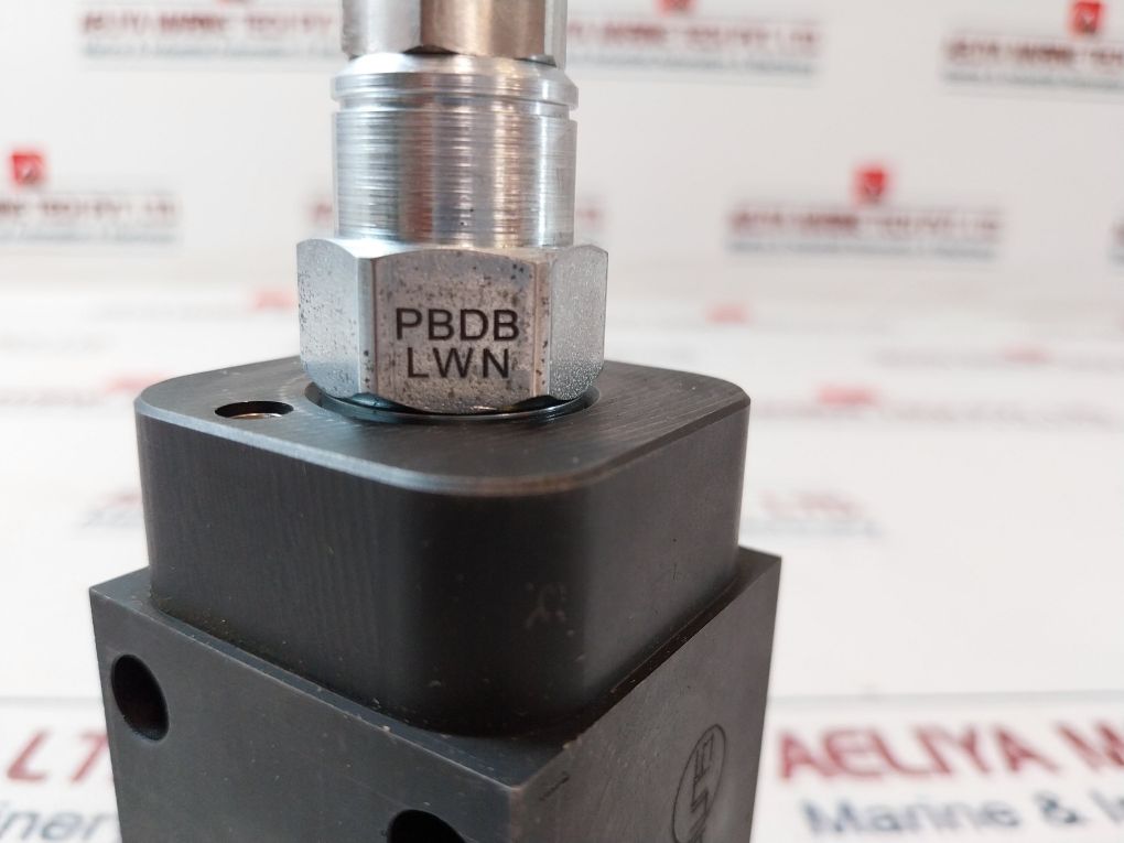 Sun Hydraulics Ebp/T Sandwich Body Type Control Valve 002730 03000