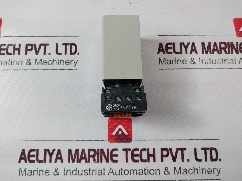 Sunflame Fe-61R Flame Eye Relay 84A172