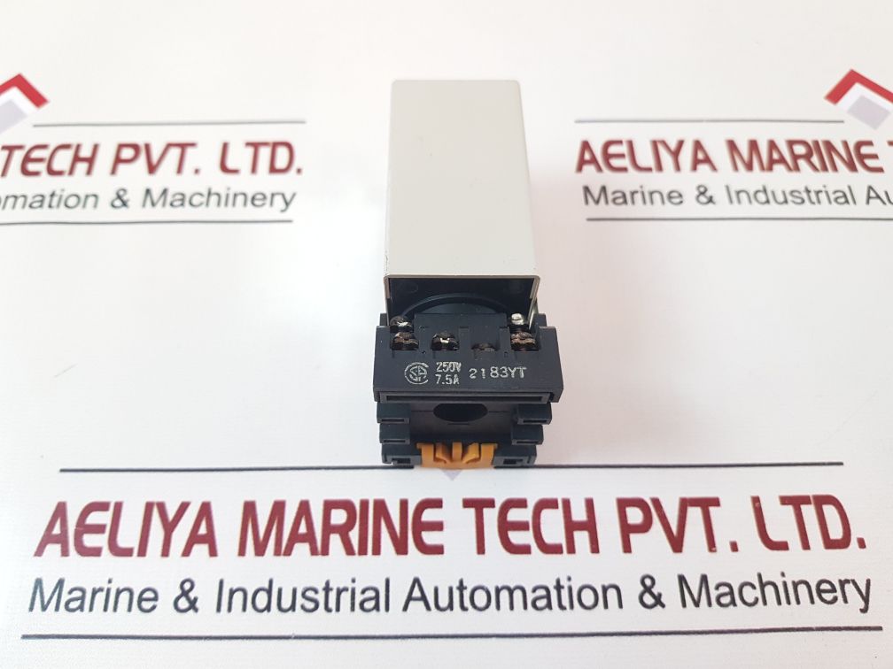 Sunflame Fe-61R Flame-eye Relay Ac100110V With Base

