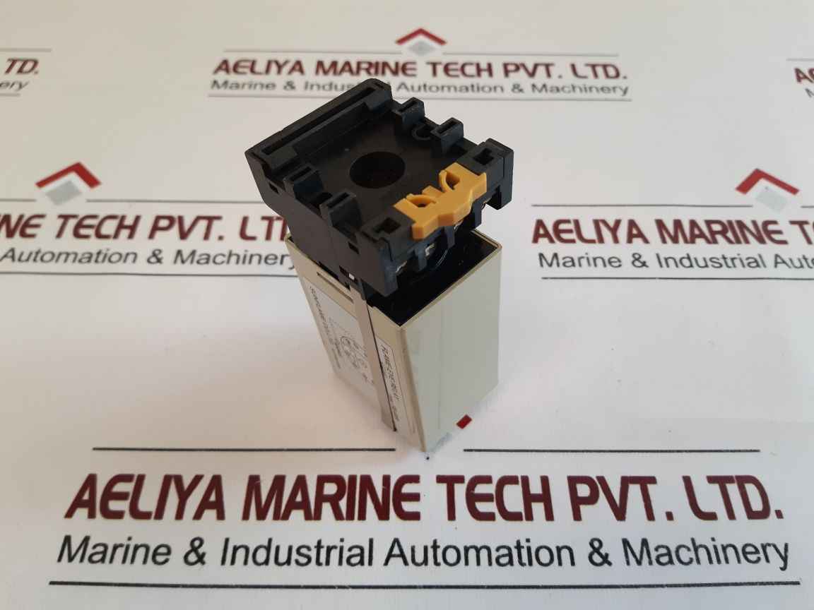 Sunflame Fe-61R Flame-eye Relay With Base
