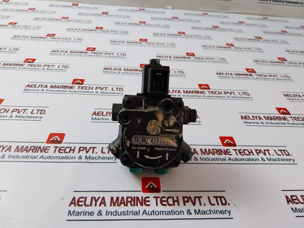 Suntec Longvic 21600 Oil Pump 220-240V 50-60Hz