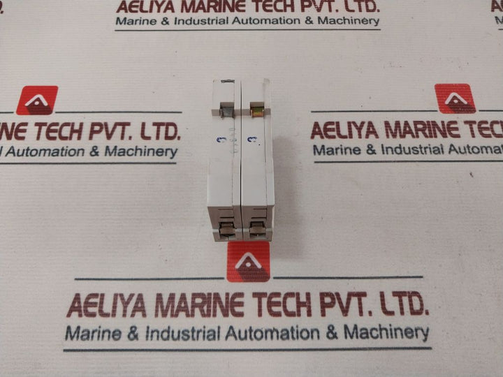 Sursum V-ea52 Circuit Breaker