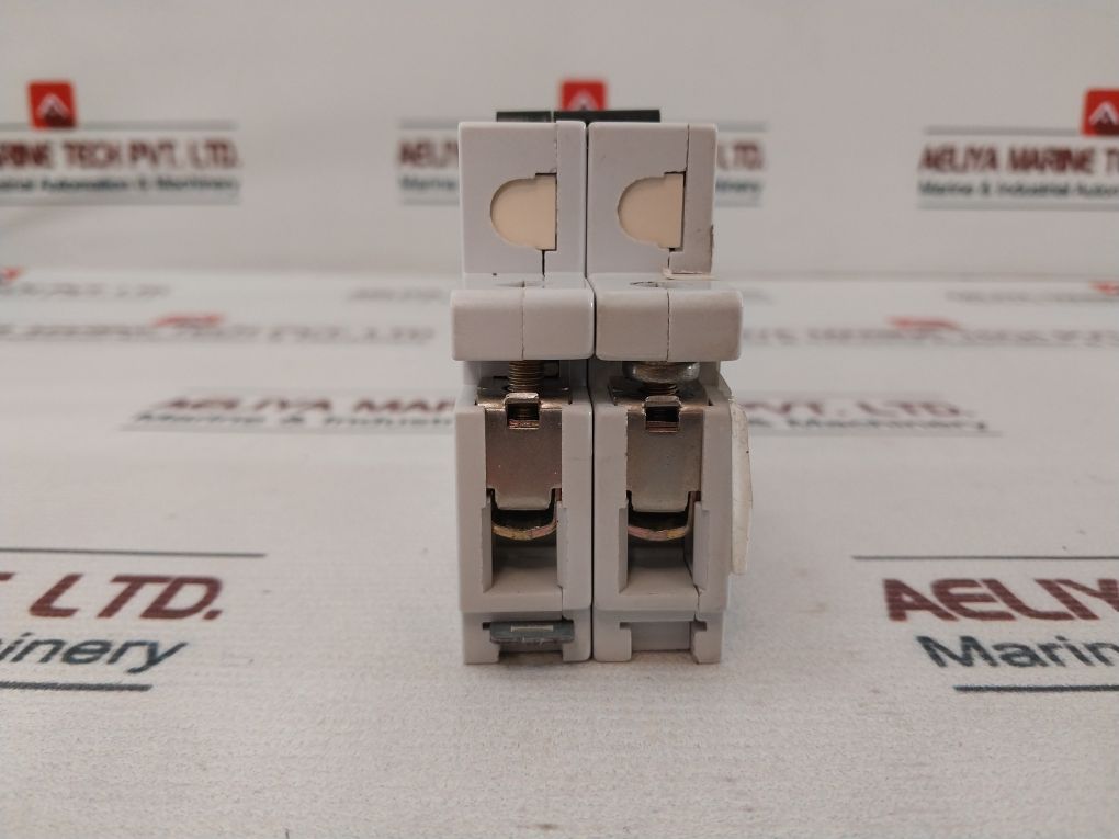 Sursum V-ea52 Circuit Breaker