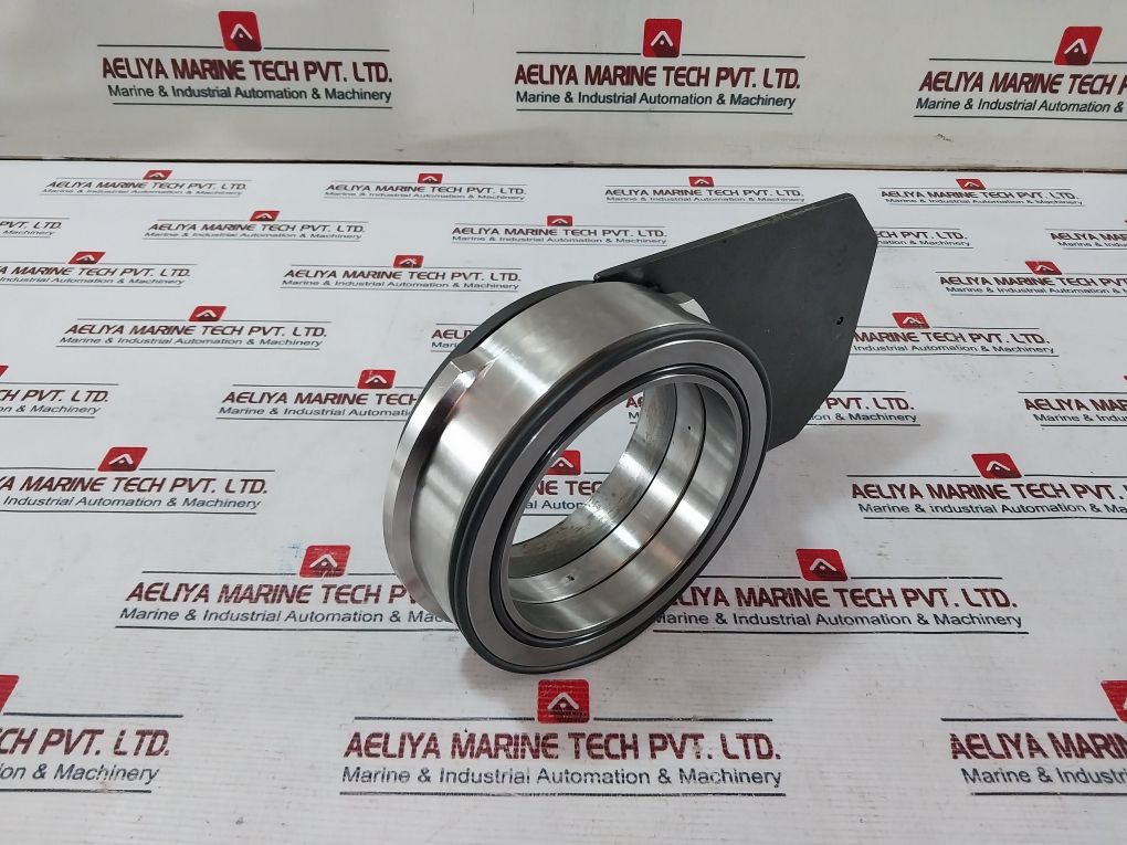 Sw-3849 R9 J43901-37 Bearing