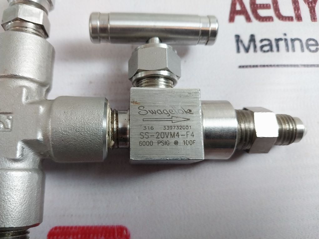 Swagelok Ss-20Vm4-f4 Charging Nitrogen On Accumulator Needle Valve Set S472-3