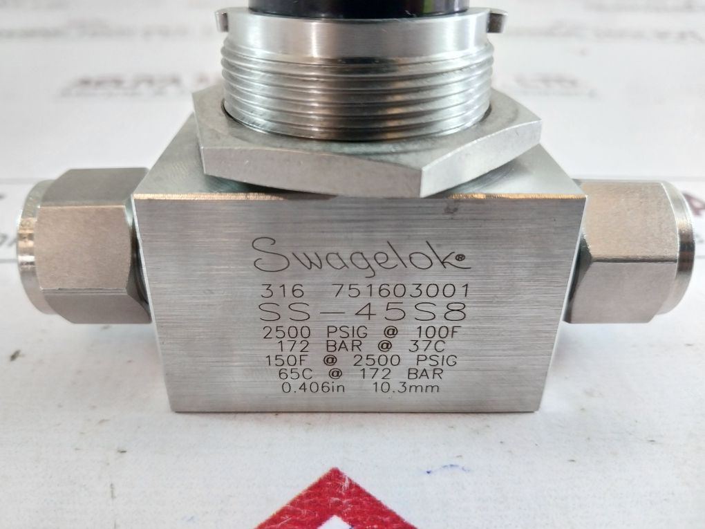 Swagelok Ss-45S8 Ball Valve 2500 Psig
