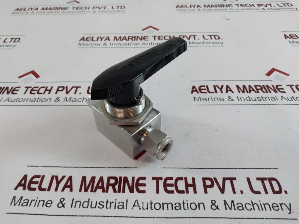 Swagelok Ss-45S8 Ball Valve 2500 Psig