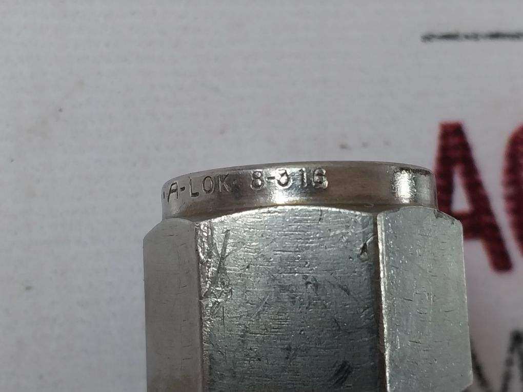Swagelok Ss-45S8 Ball Valve 2500 Psig
