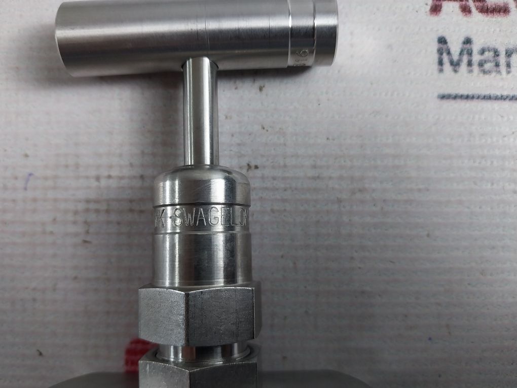 Swagelok Ss-5Pdms8 Rising Plug Screwed Bonnet Needle Valve