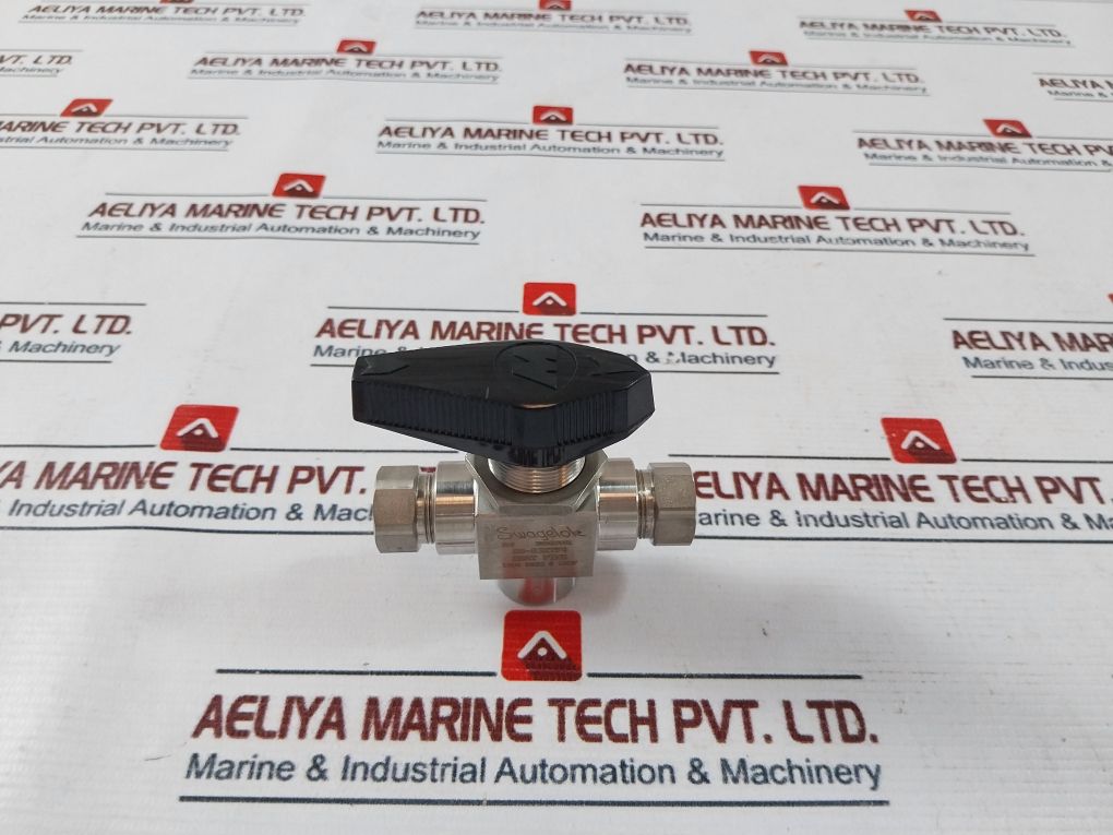 Swagelok Ss-83Xtf4 3-way Ball Valve