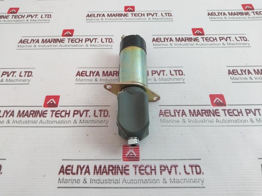 Synchro-start 1504-12A7U1B1 Shutoff Solenoid Sa-3527-t, 12 Vdc