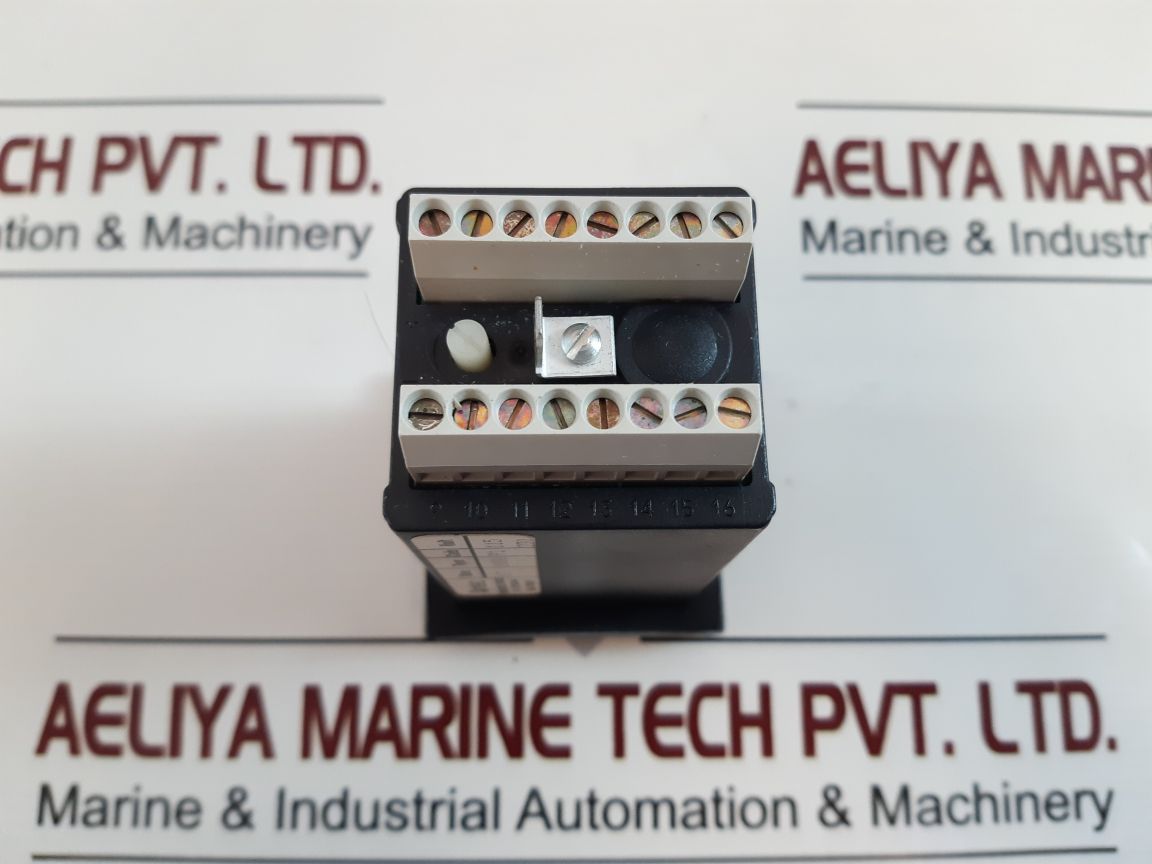 Syrelec 1000 P1 Programmable Logic Controller
