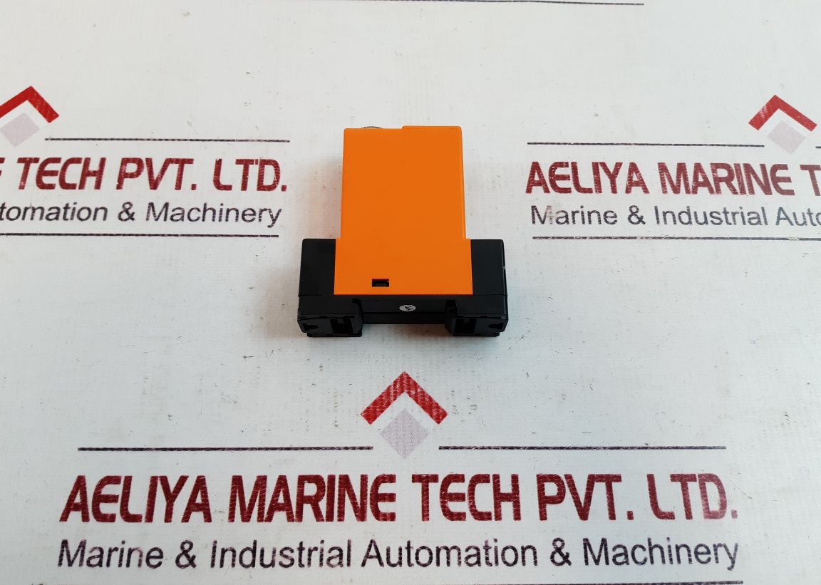 Syrelec 220.240V~/24V~ Relay