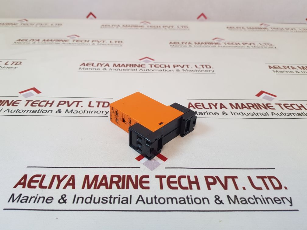 Syrelec Blrm Time Switching Relay