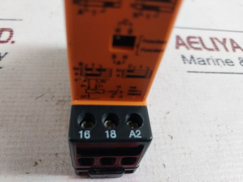 Syrelec Blrm Timer Relay 10A 250V